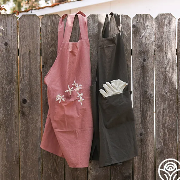 Cross-Back Garden Apron